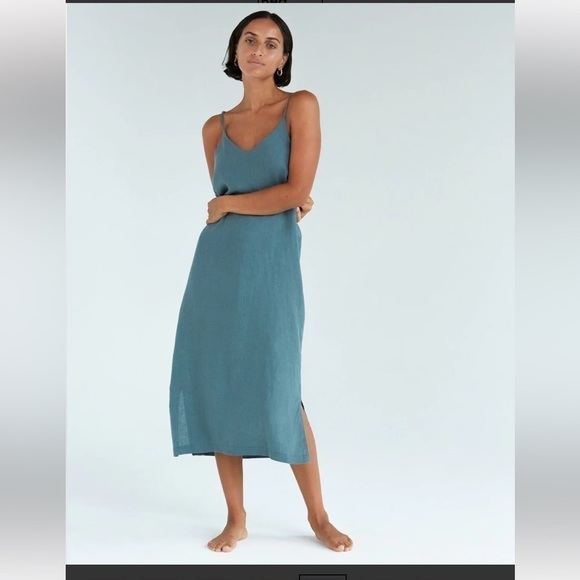 THREADS by Bed Threads 100% Flax Linen Teal Nightgown Dress sold out online - Picture 1 of 7